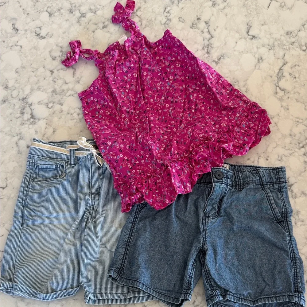 Oshkosh b’gosh Denim Shorts and Gap Sleeveless Floral Ruffle Top Size 5T
